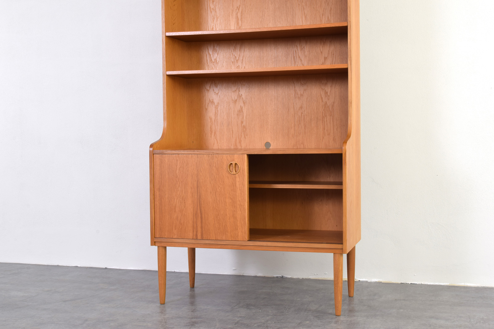Dębowa biblioteczka vintage, Dania, lata 60