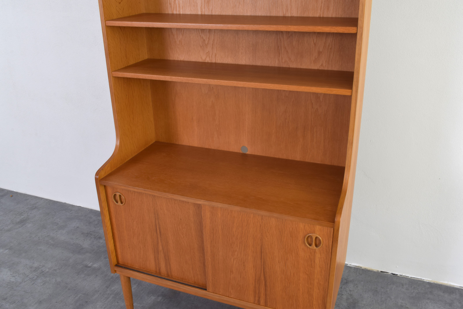Dębowa biblioteczka vintage, Dania, lata 60