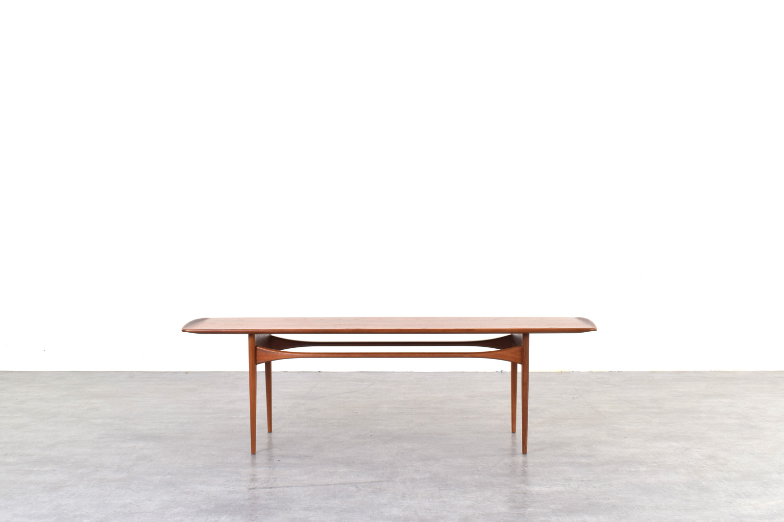 Teak coffee table designed by Tove & Edvard Kindt-Larsen, made by France & Søn, Denmark, 1960s