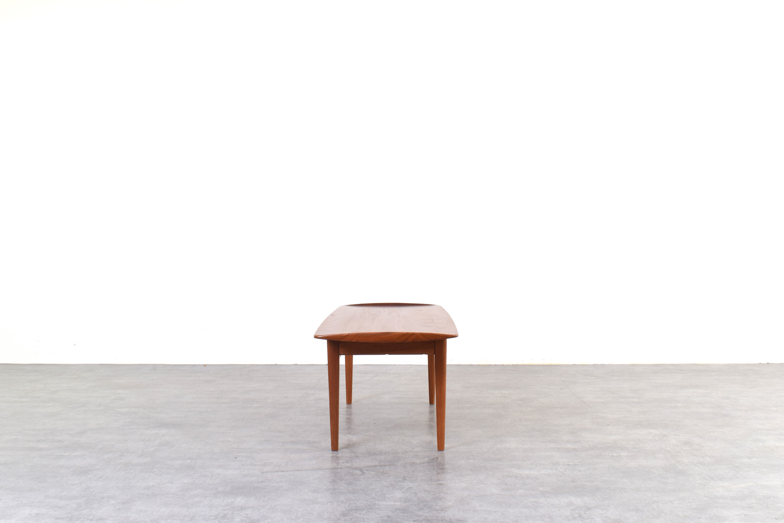 Teak coffee table designed by Tove & Edvard Kindt-Larsen, made by France & Søn, Denmark, 1960s