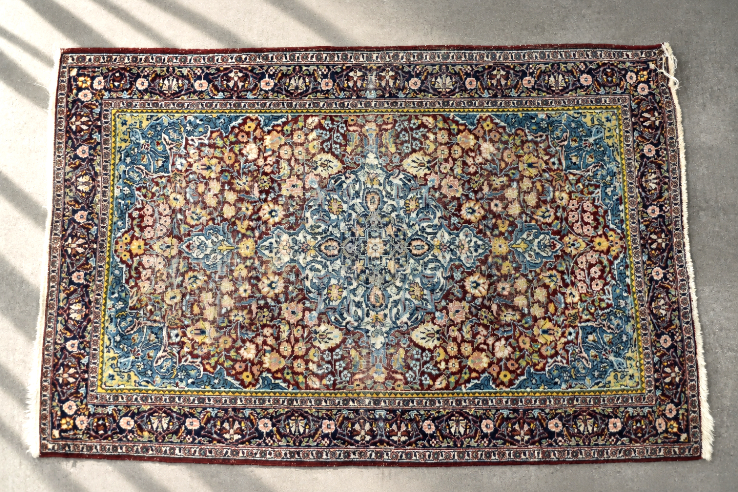 Isfahan Oriental Rug, Persia/Iran, 1940s