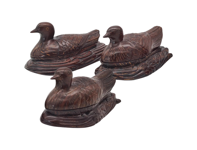 Carved bird-shaped containers, 1960s