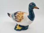 Ręcznie malowana porcelanowa figurka kaczki, lata 70
