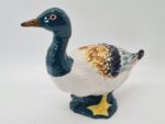 Ręcznie malowana porcelanowa figurka kaczki, lata 70