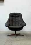 Swivel armchair “Silhouette”, designed by Henry Walter Klein, Bramin Møbler, Denmark, 1970s