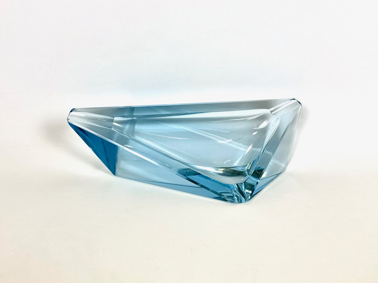Crystal ashtray, designed by Koloman Moser, Moser, Czech Republic, 1930s
