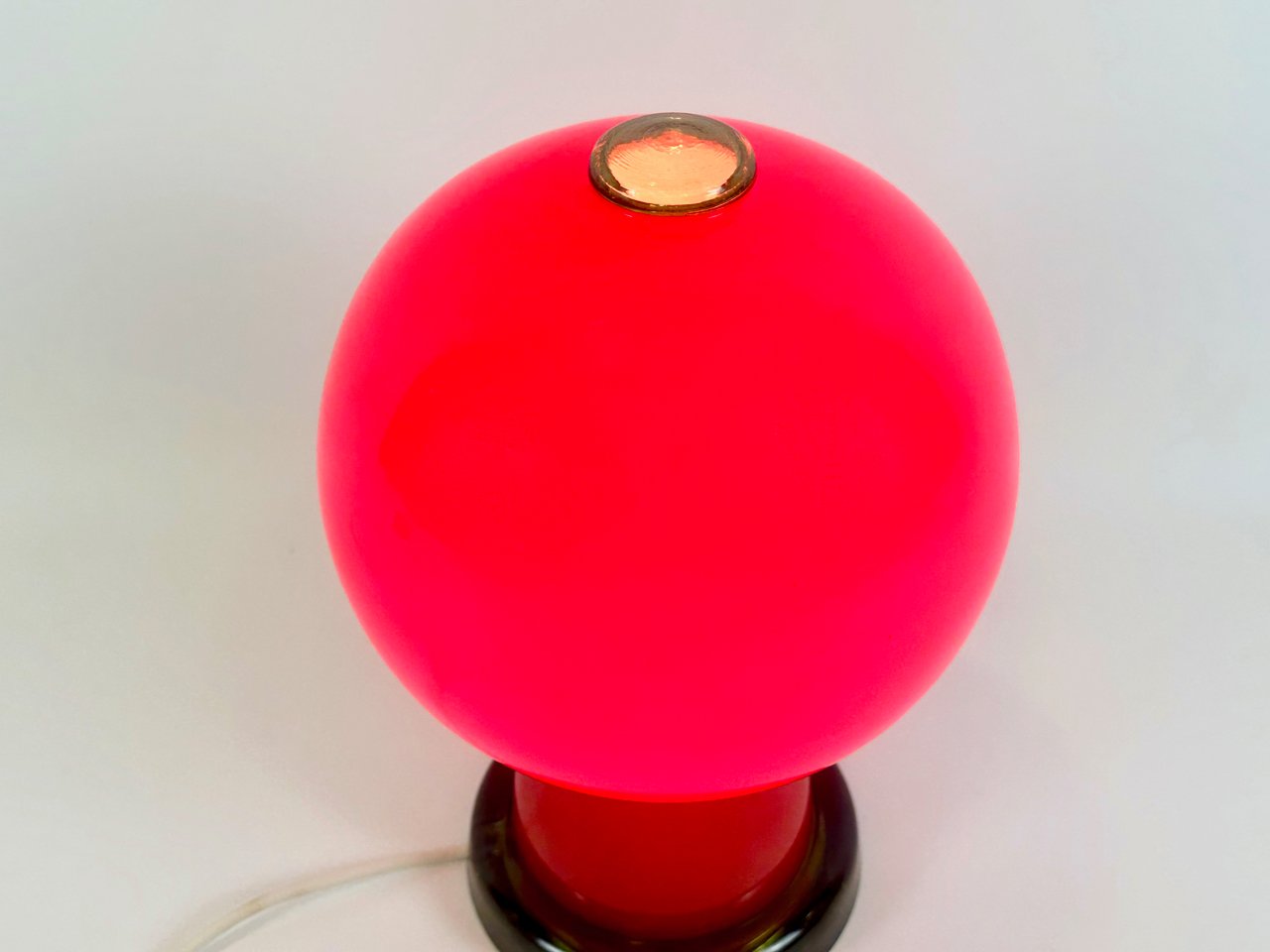 Lampa stołowa grzybek, proj. Karin Korn, Beleuchtungsglaskombinat Görlitz, Niemcy, lata 60