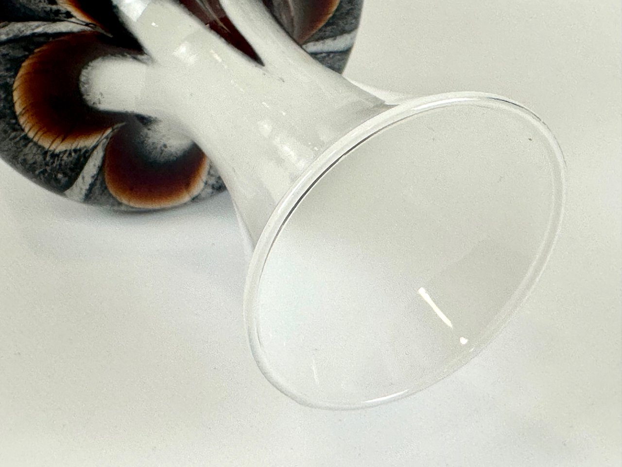 Vase made of opal glass, designed by Carlo Moretti, Murano, Italy, 1970s